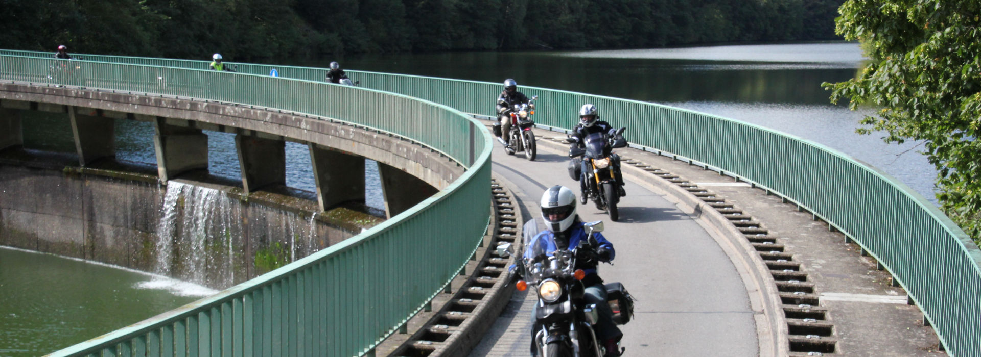 Motorrijschool Motorrijbewijspoint Breugel motorrijlessen